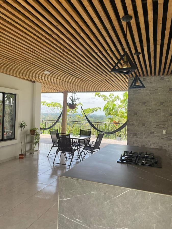 Cabana Campestre Con Piscina En La Hacienda Napoles Doradal Ngoại thất bức ảnh